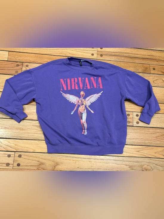 H&M Tops - H&M Divided Nirvana Crewneck Sweatshirt oversized in Purple size medium